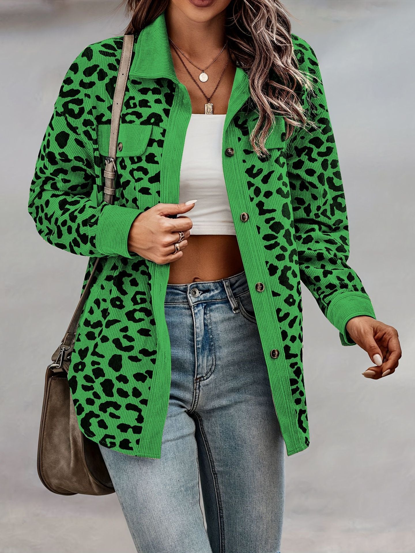 Veste chemise femme motif léopard style tendance