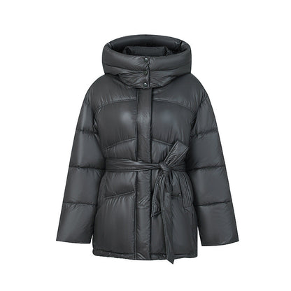 Manteau d'hiver élégant matelassé pour femme avec ceinture et capuche
