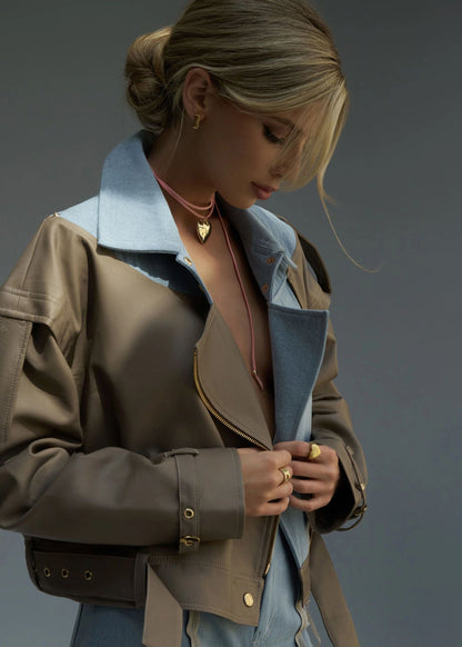 Blouson en cuir bicolore stylé et moderne