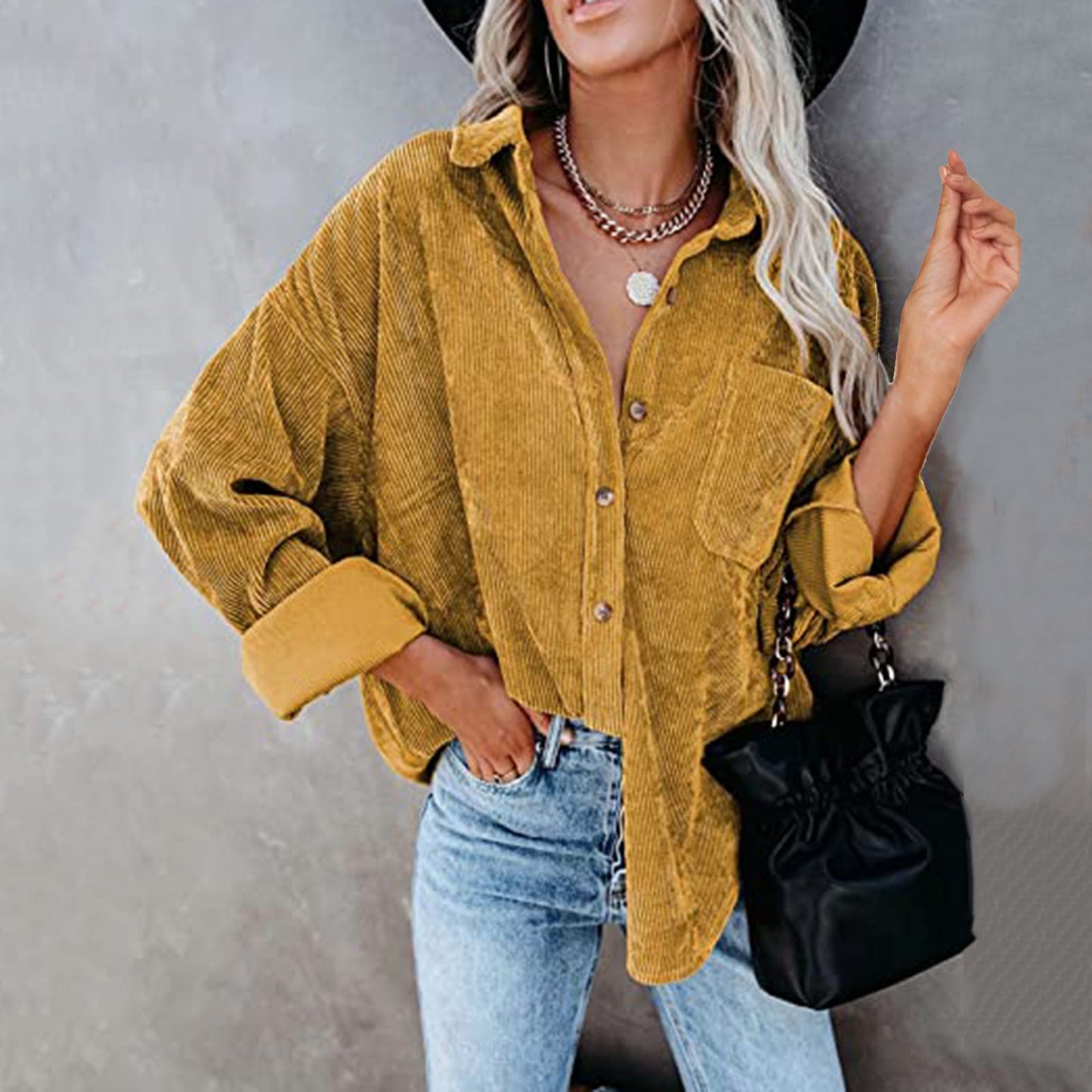 Chemisier oversize en velours côtelé pour femme, confortable et élégant