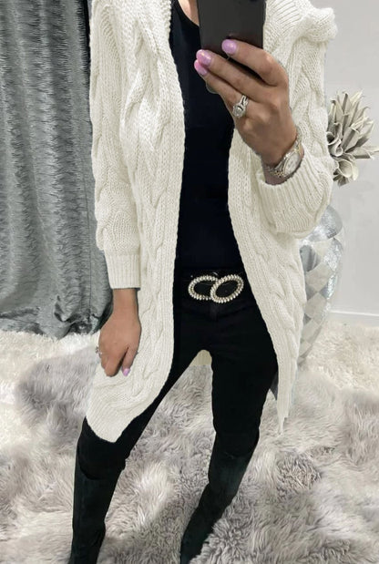 Cardigan long en maille tressée élégant