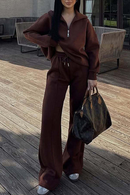 Ensemble deux pièces tendance : Sweat-shirt et pantalon de jogging