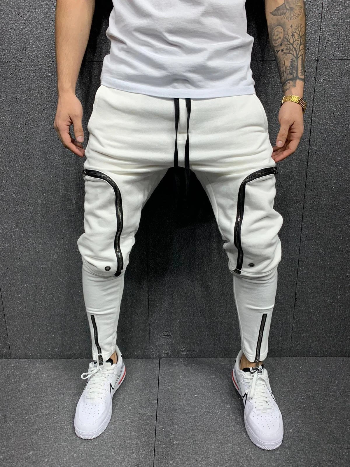 Pantalon de jogging homme style moderne détail fermeture éclair