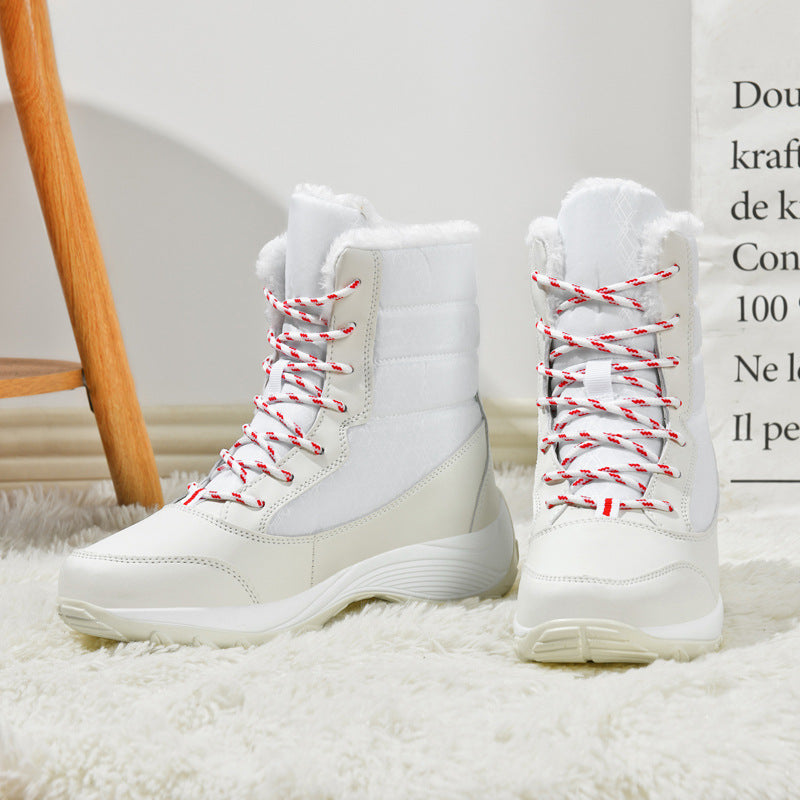 Bottes hautes fourrées fausse fourrure lacées