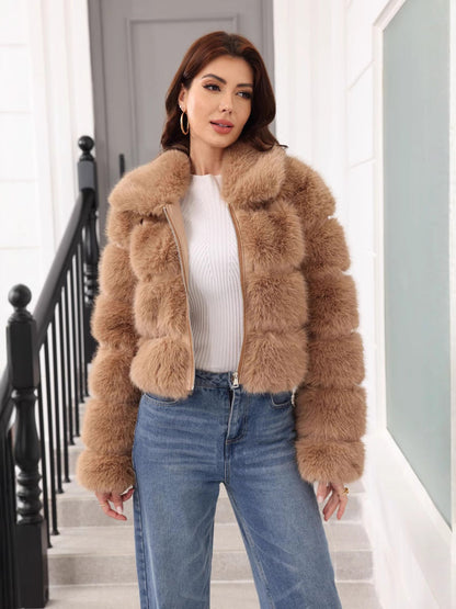 Manteau d'hiver élégant en fausse fourrure pour femmes