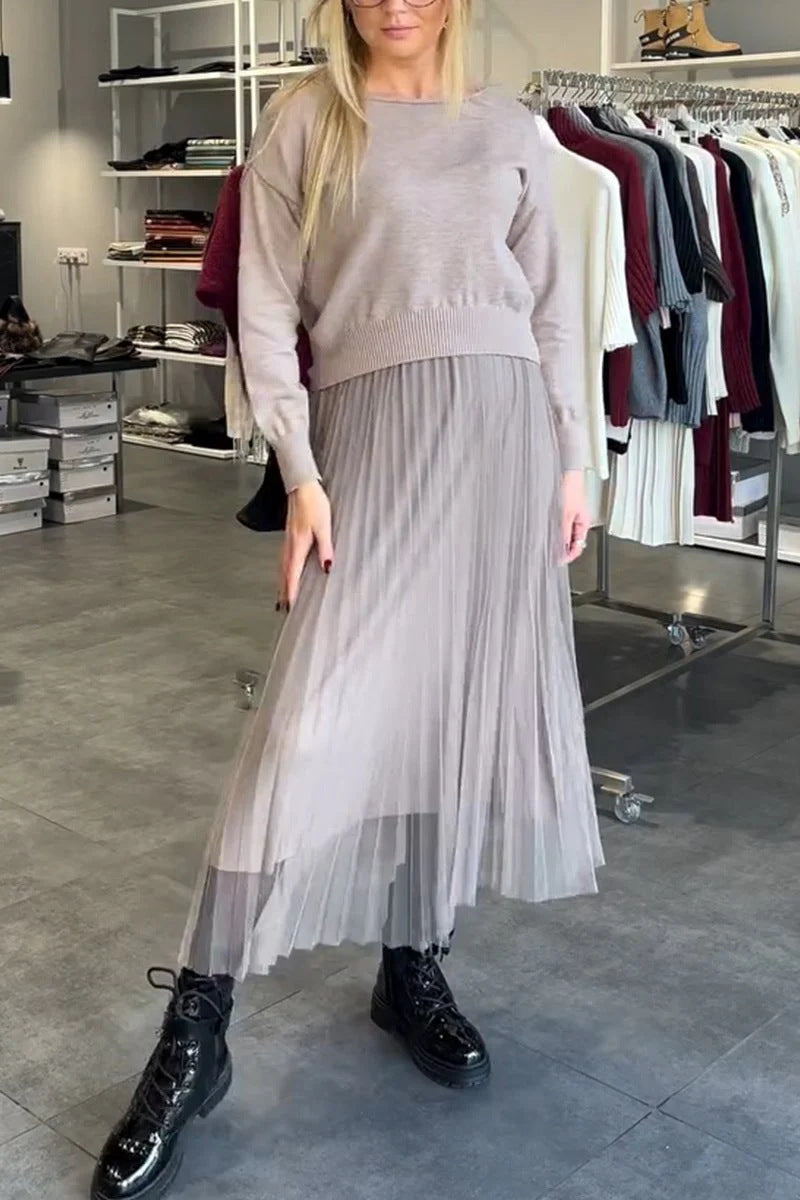 Ensemble chic jupe plissée et pull pour femme, tenues élégantes