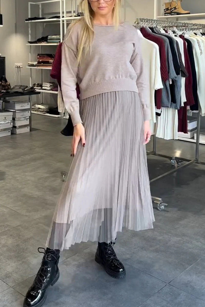 Ensemble chic jupe plissée et pull pour femme, tenues élégantes