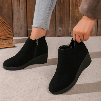 Bottes compensées pour femme en daim souple