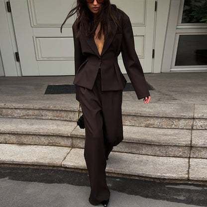 Tailleur-pantalon élégant et ajusté pour femme