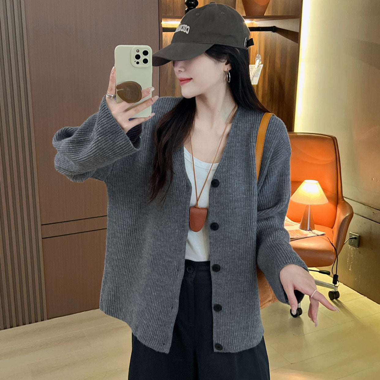 Damen Oversized Cardigan Grobgestrickt Schulterfrei - IdealeKleiden