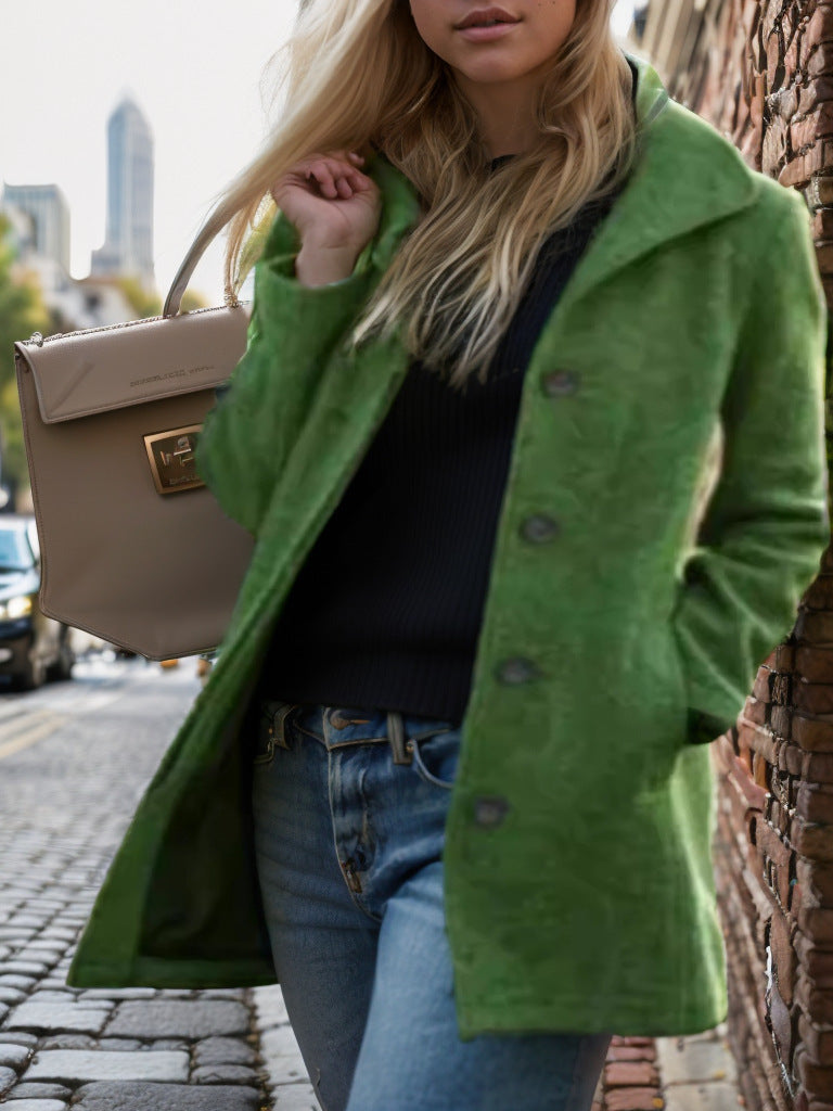 Manteau tendance femme élégant et oversized
