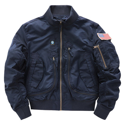 Bomber homme isolé moderne pratique