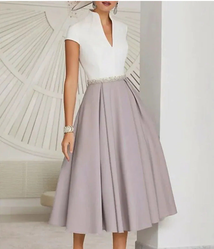 Robe d'été blanche col en V légère