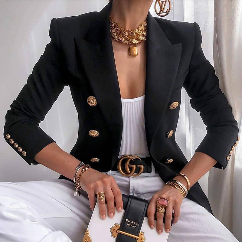 Blazer élégant femme, boutons dorés, costume d'affaires