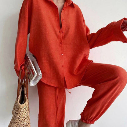 Ensemble pantalon et blouse en lin élégant pour femme