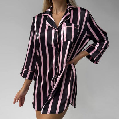 Damen Nachthemd Streifenmuster Elegantes Nachtwear - IdealeKleiden