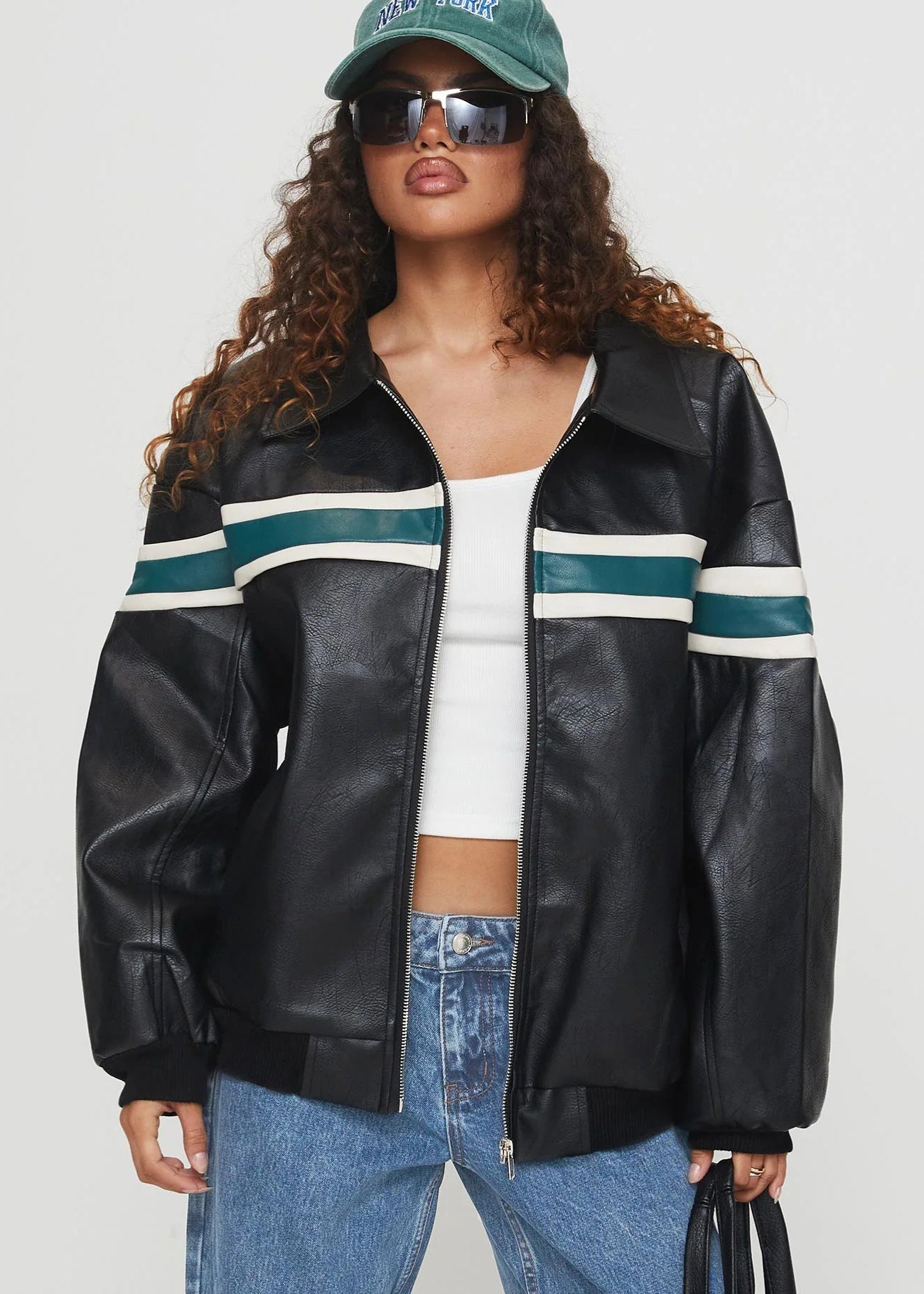 Blouson bombardier stylé en similicuir noir