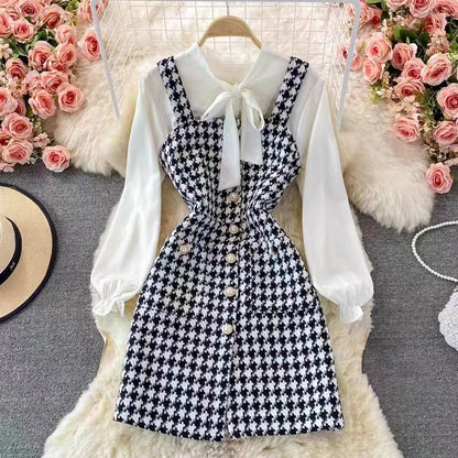 Robe évasée élégante pour femme avec nœud