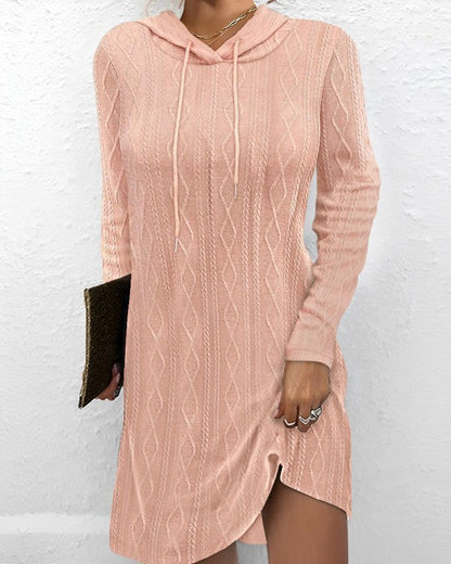 Robe pull femme capuche fentes latérales tendance