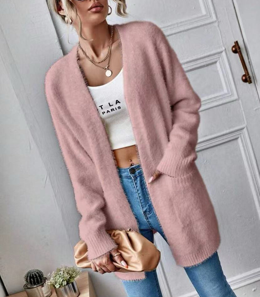 Cardigan doux et moelleux pour femme, design simple et élégant