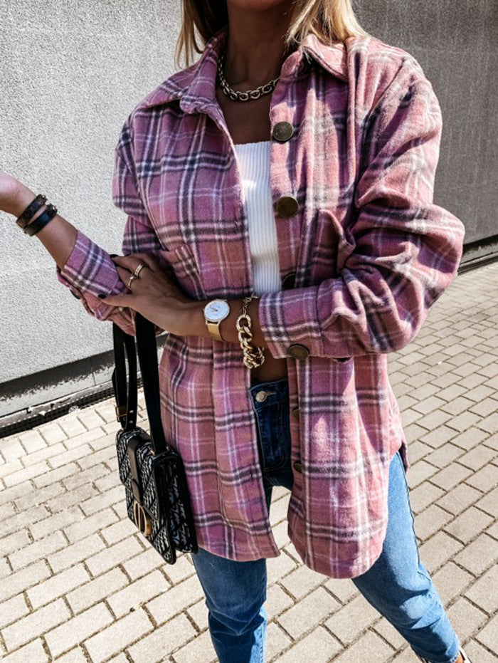 Manteau en laine oversize à carreaux avec fermeture boutonnée