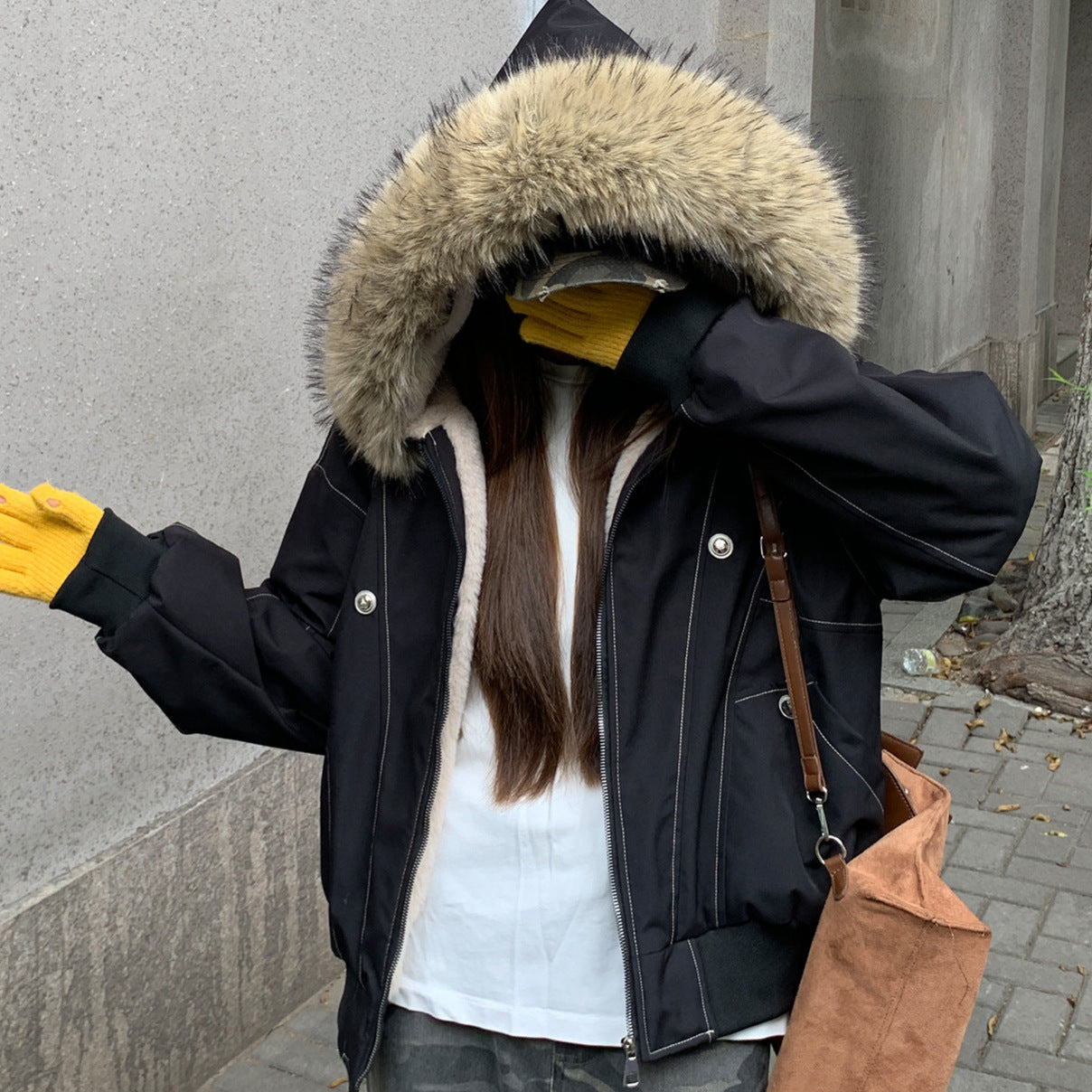 Veste d'hiver femme chaude isolée avec col en fourrure amovible et poches XXL