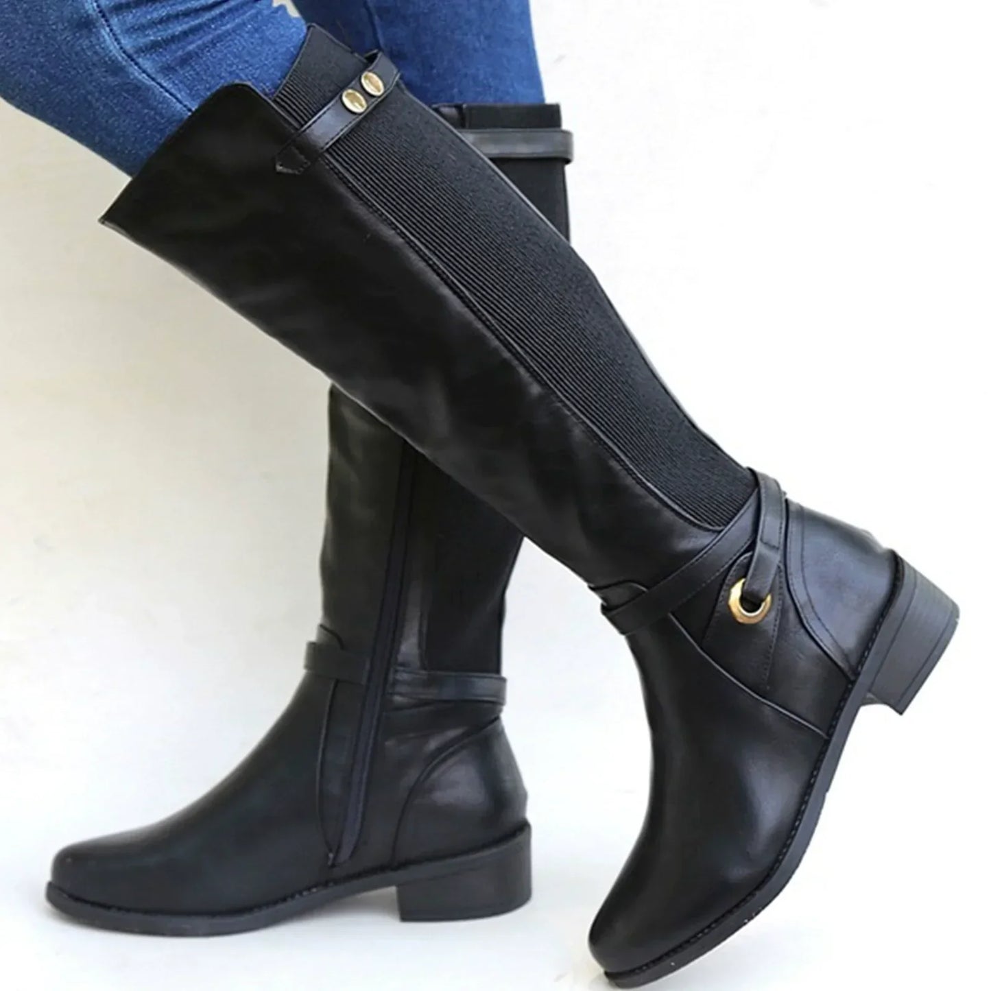 Bottes genouillères femme coupe ajustée à lacets