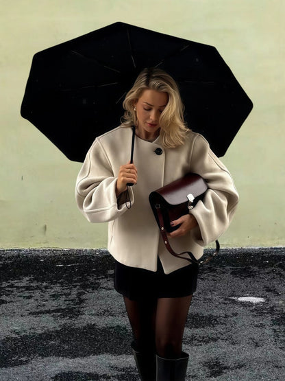 Veste en laine oversize femme, moderne, stylée, boutons