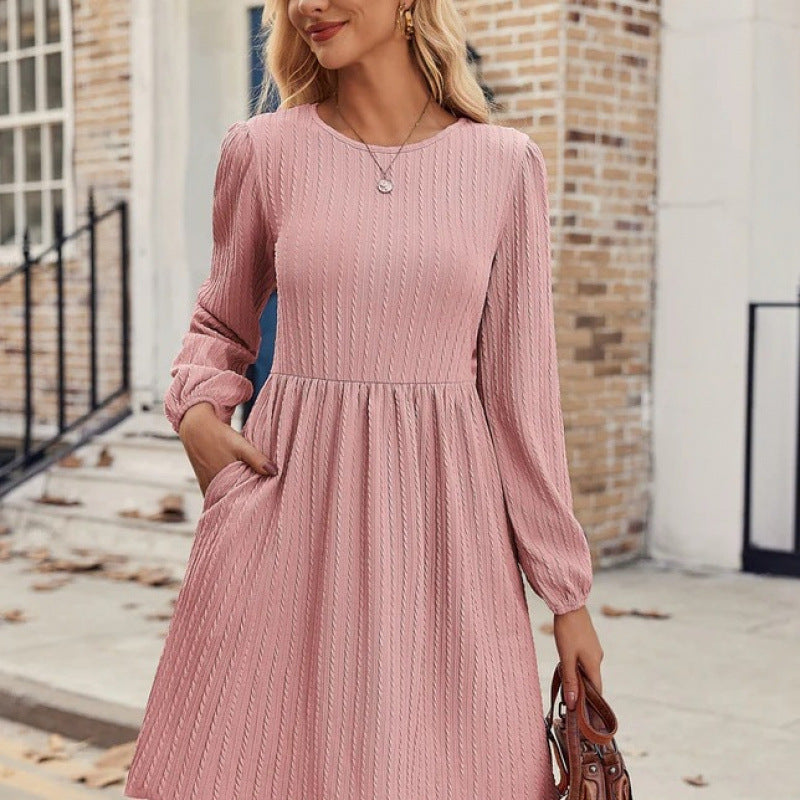 Robe trapèze femme avec manches bouffantes élégant design en tricot côtelé