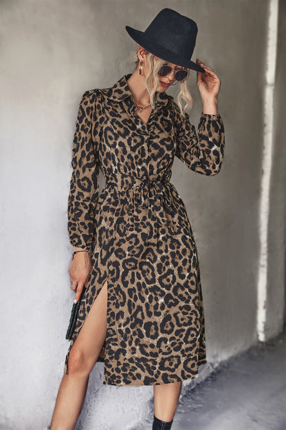 Robe léopard midi élégante pour femmes avec fente