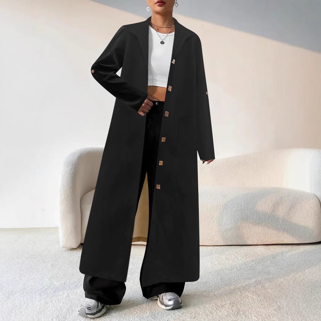Manteau long élégant pour femme avec poches et boutons