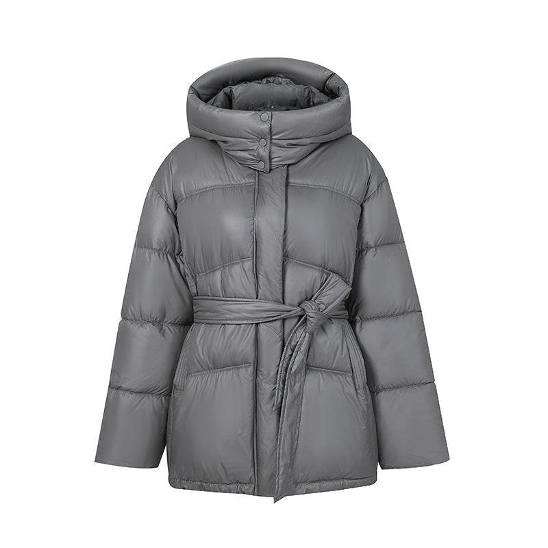 Manteau d'hiver élégant matelassé pour femme avec ceinture et capuche