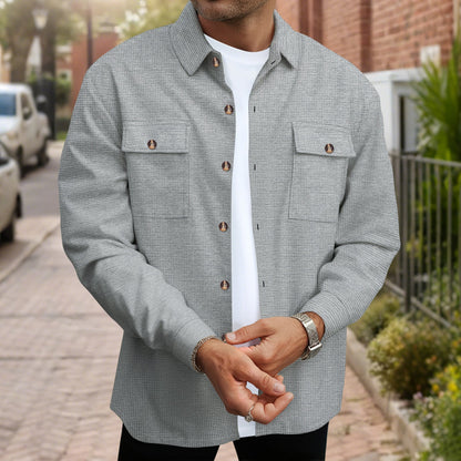 Chemise homme, coupe moderne, design avec poches