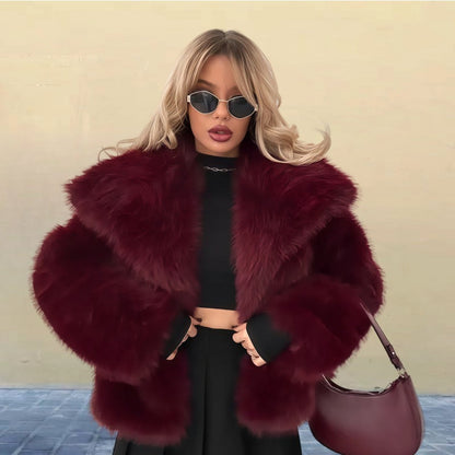 Manteau de luxe en fausse fourrure pour femme design élégant