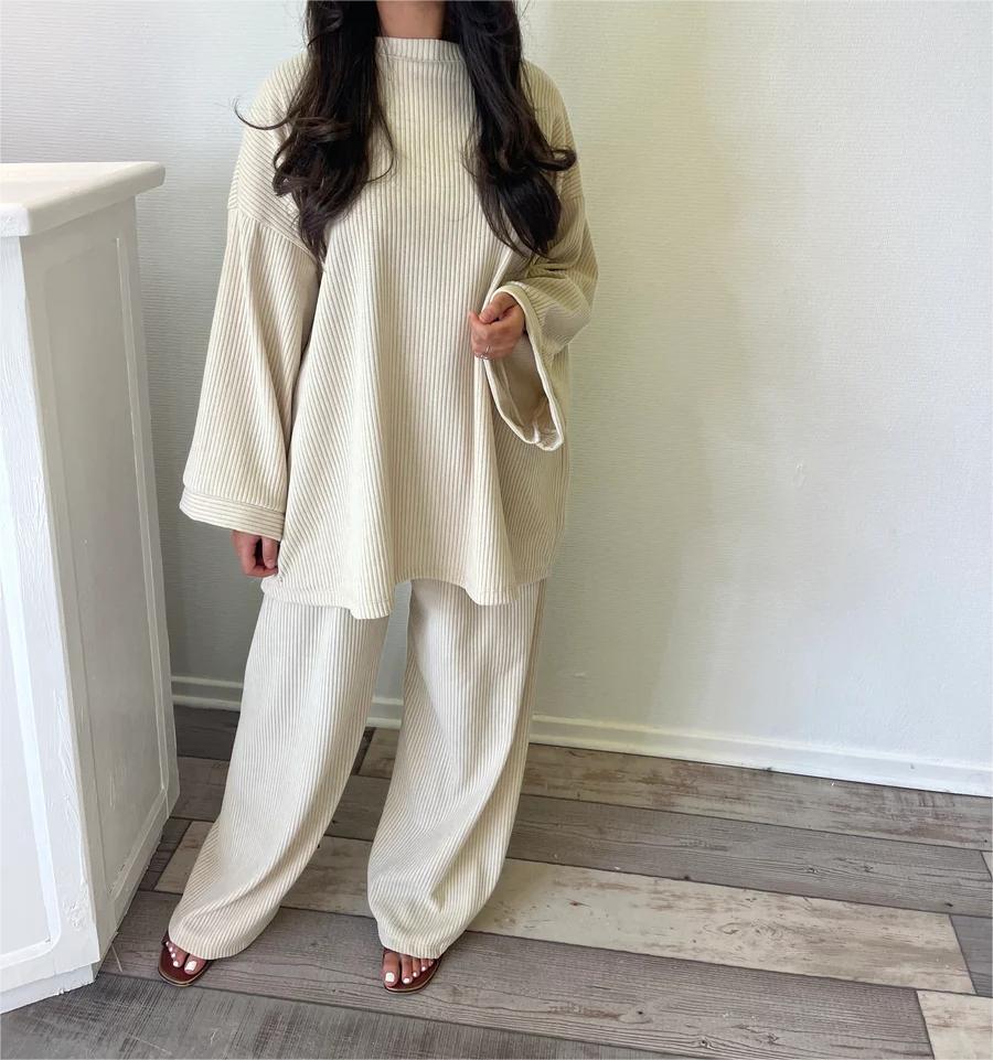 Ensemble lounge femme doux en maille côtelée confortable