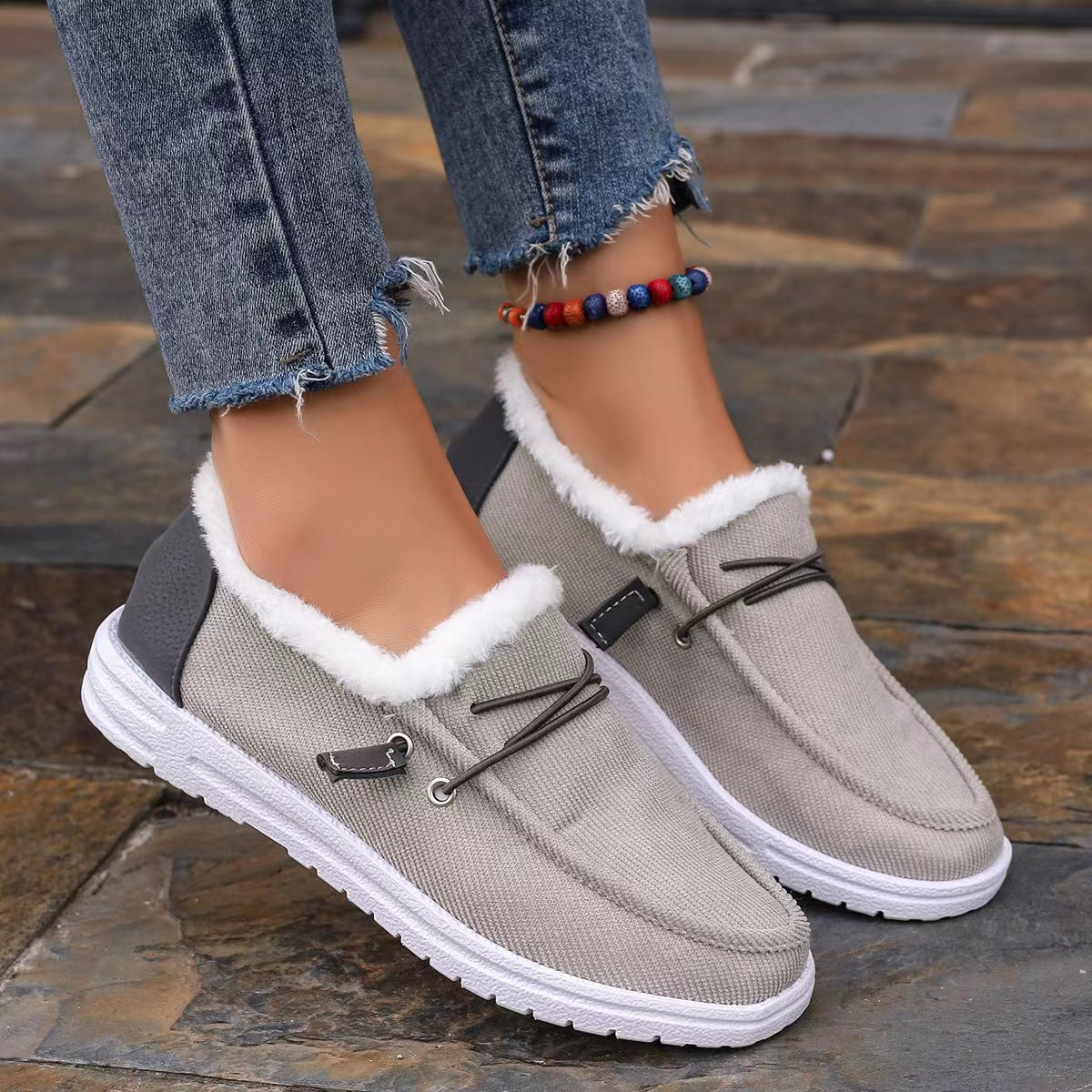Pantoufles douillettes pour femme, chaudes, confortables et antidérapantes