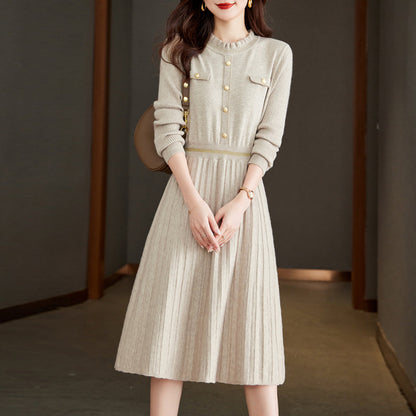 Robe pull femme Col montant design élégant