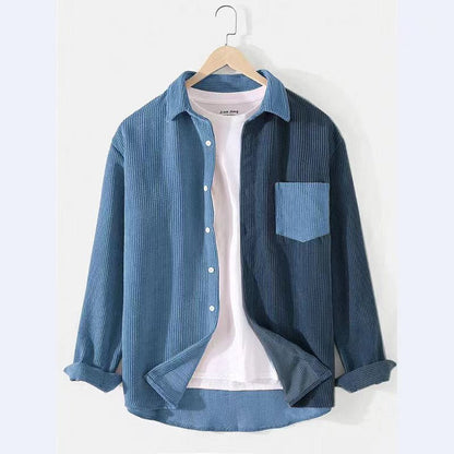 Chemise en velours côtelé homme à texture poche poitrine