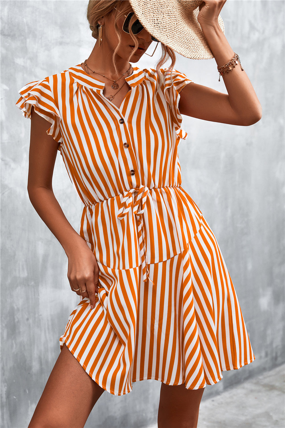 Robe d'été femme à rayures élégante et volants