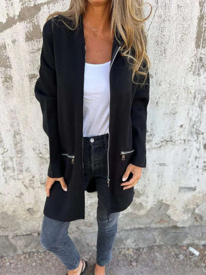 Veste à capuche zippée pratique
