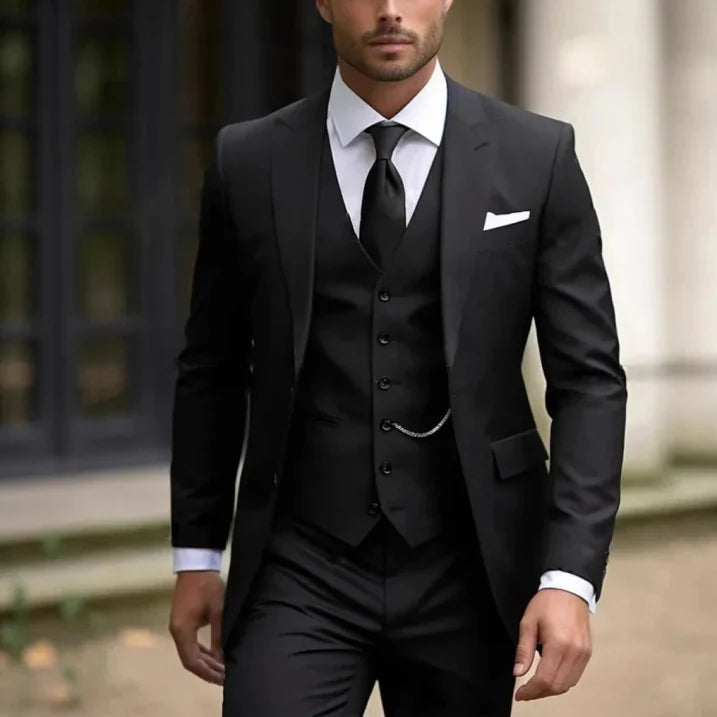 Costume homme 3 pièces élégant coupe slim