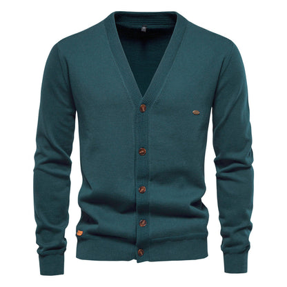 Cardigan homme col V moderne boutons en bois