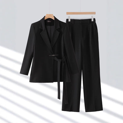 Ensemble tailleur-pantalon moderne pour femme avec blazer long