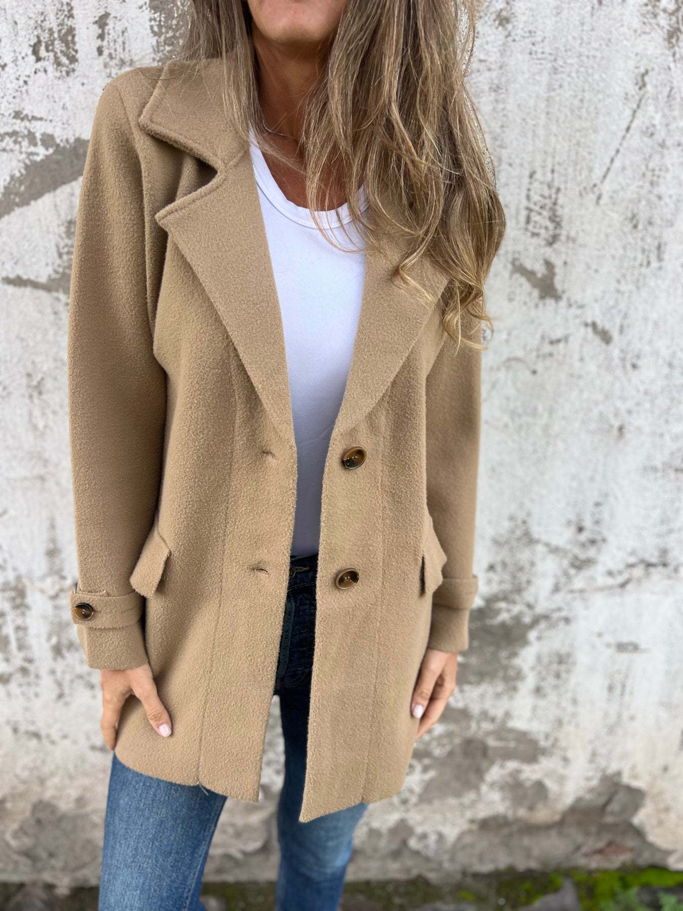 Blazer classique en laine pour femme à col revers