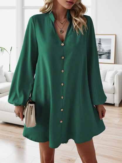 Robe courte élégante à manches bouffantes pour femmes