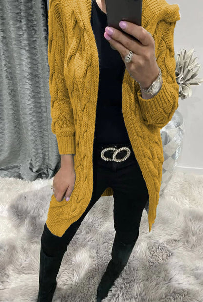 Cardigan long en maille tressée élégant