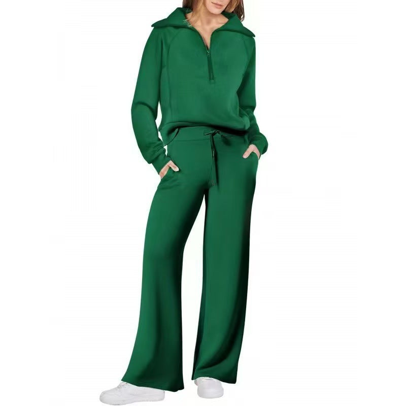 Ensemble de sport pour femme avec col montant et bretelles
