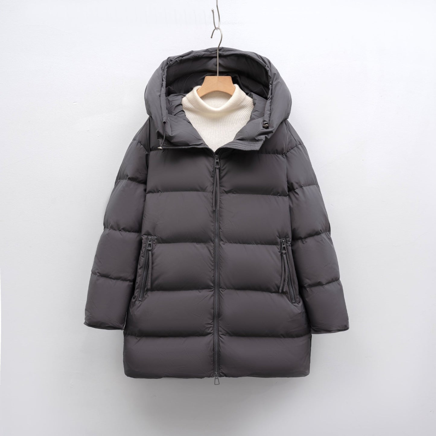 Veste d'hiver pour femme surtaillée à capuche de style moderne