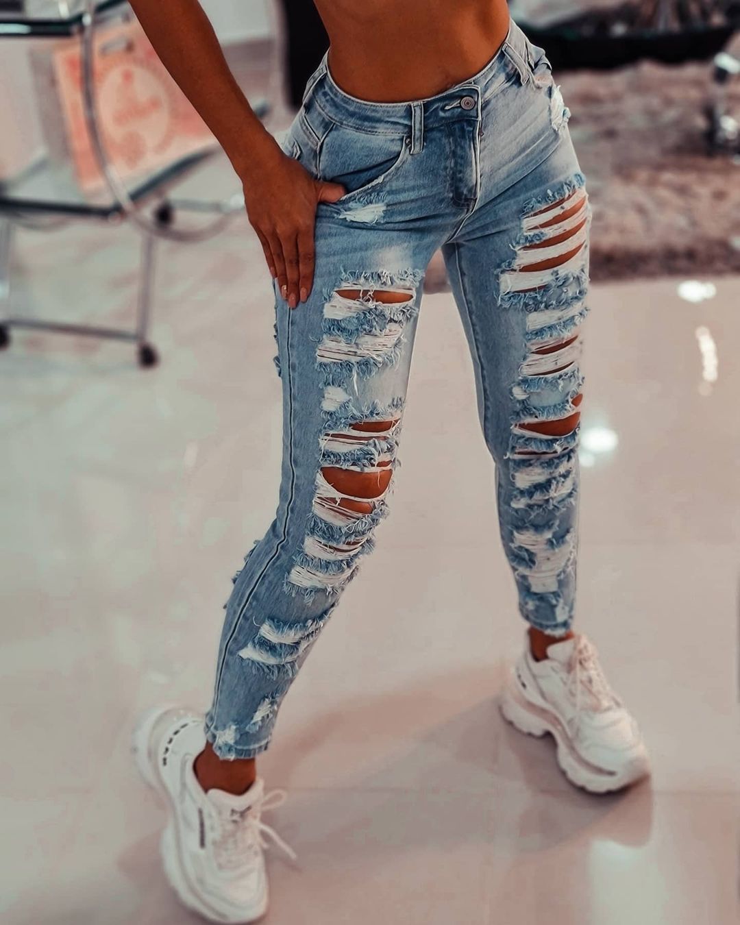 Jean skinny femme aspect mode déchiré