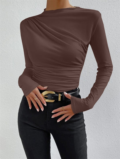 T-shirt élégant à manches longues avec fronces et coupe féminine